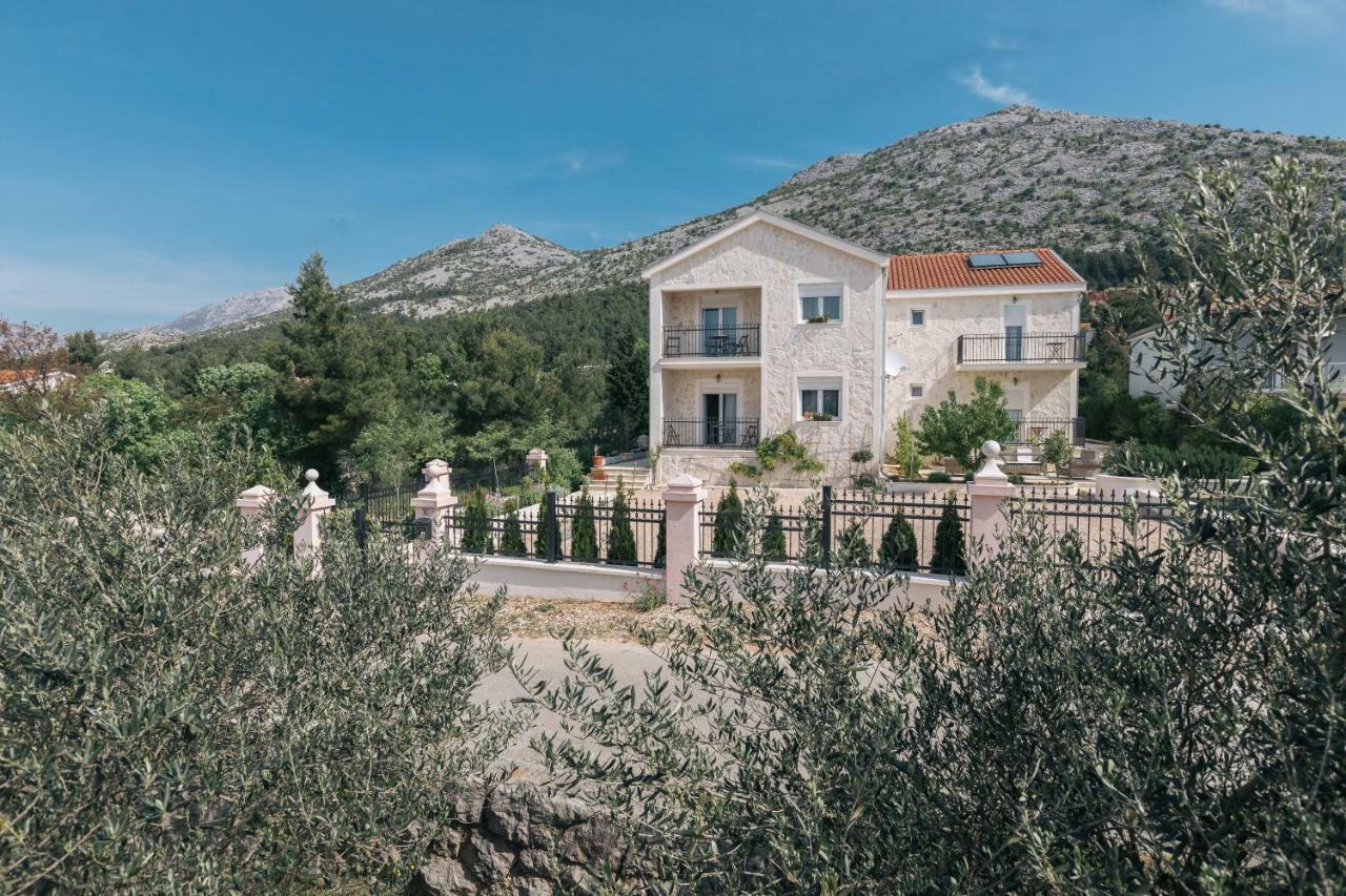 Hedon-Stone Apartman Stari Grad Kültér fotó