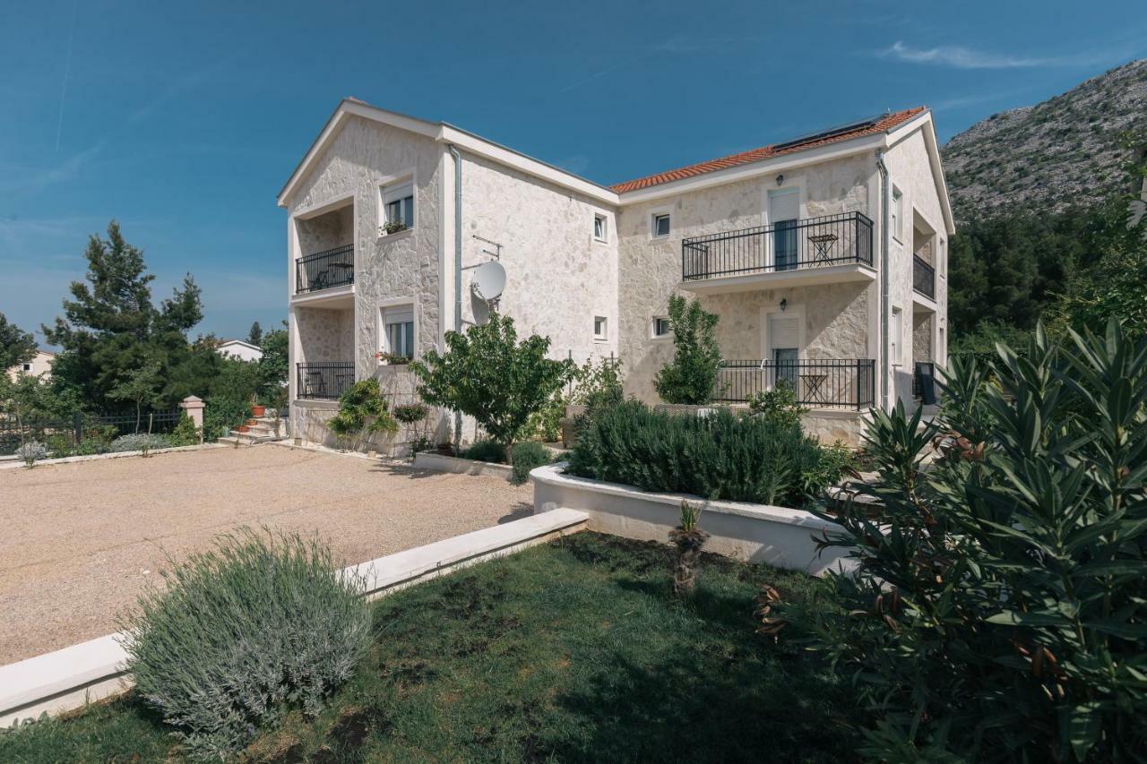 Hedon-Stone Apartman Stari Grad Kültér fotó