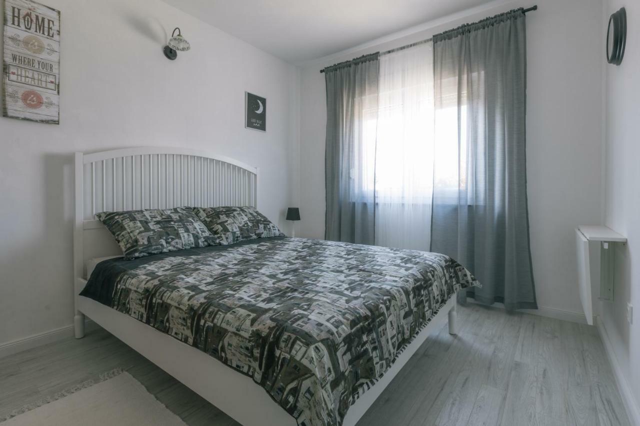 Hedon-Stone Apartman Stari Grad Kültér fotó