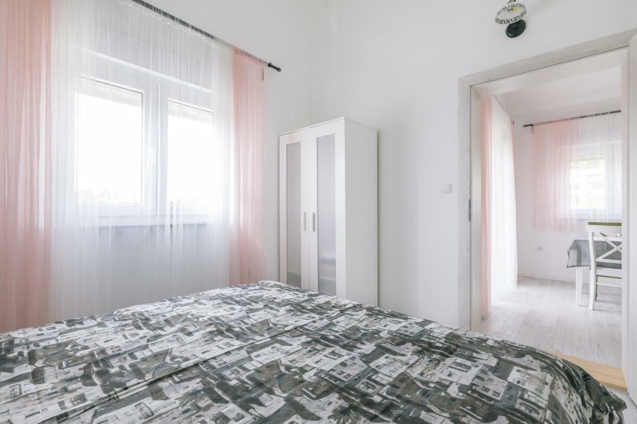 Hedon-Stone Apartman Stari Grad Kültér fotó